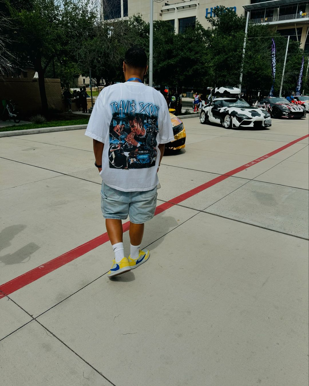 TRAVIS SCOTT ASTROWORLD TEE