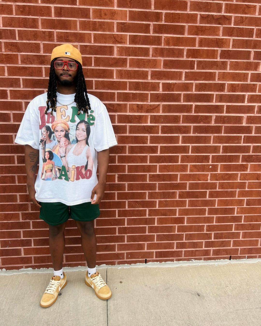 JHENÉ AIKO TEE