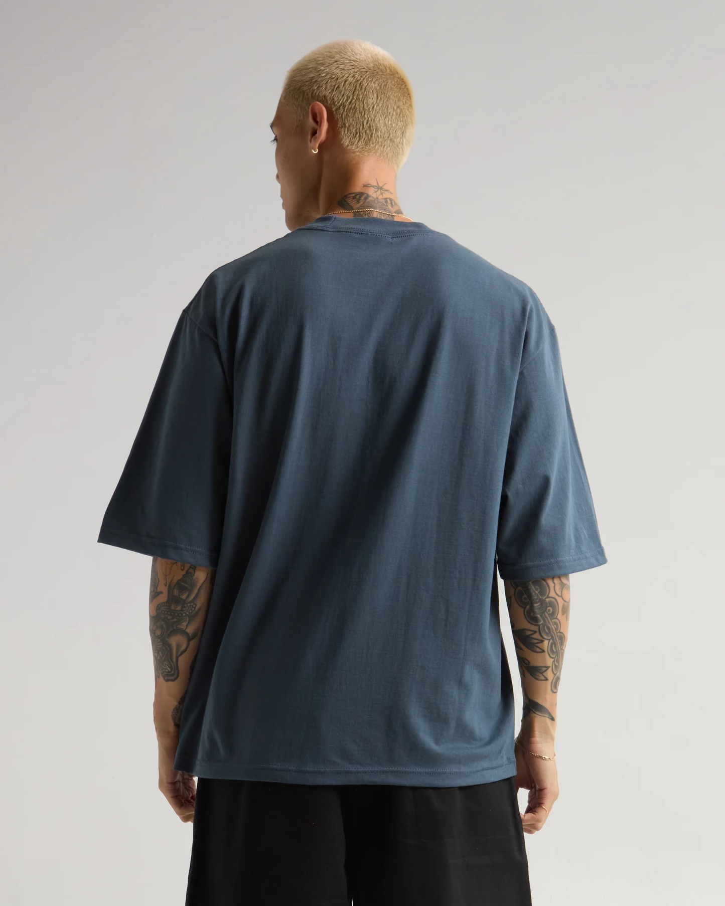 7.5 OZ HEAVYWEIGHT OVERSIZED BAGGY TEE (Vintage Blue)