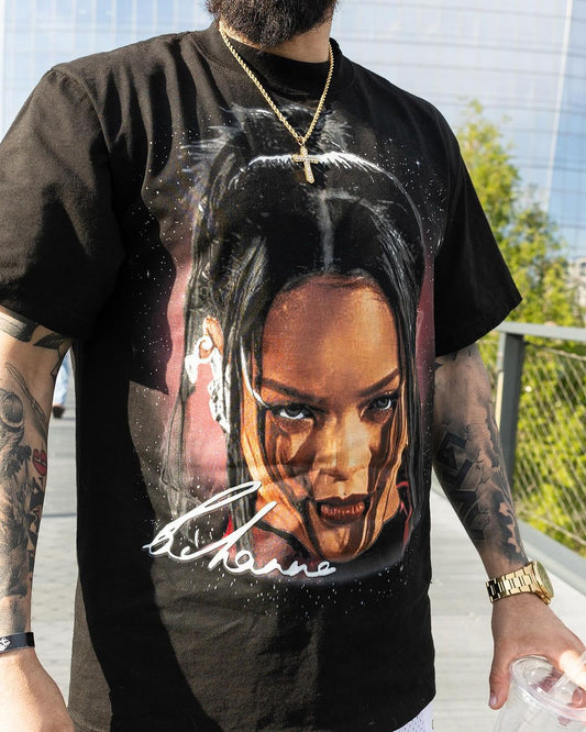 RIHANNA SUPER BOWL 23' TEE