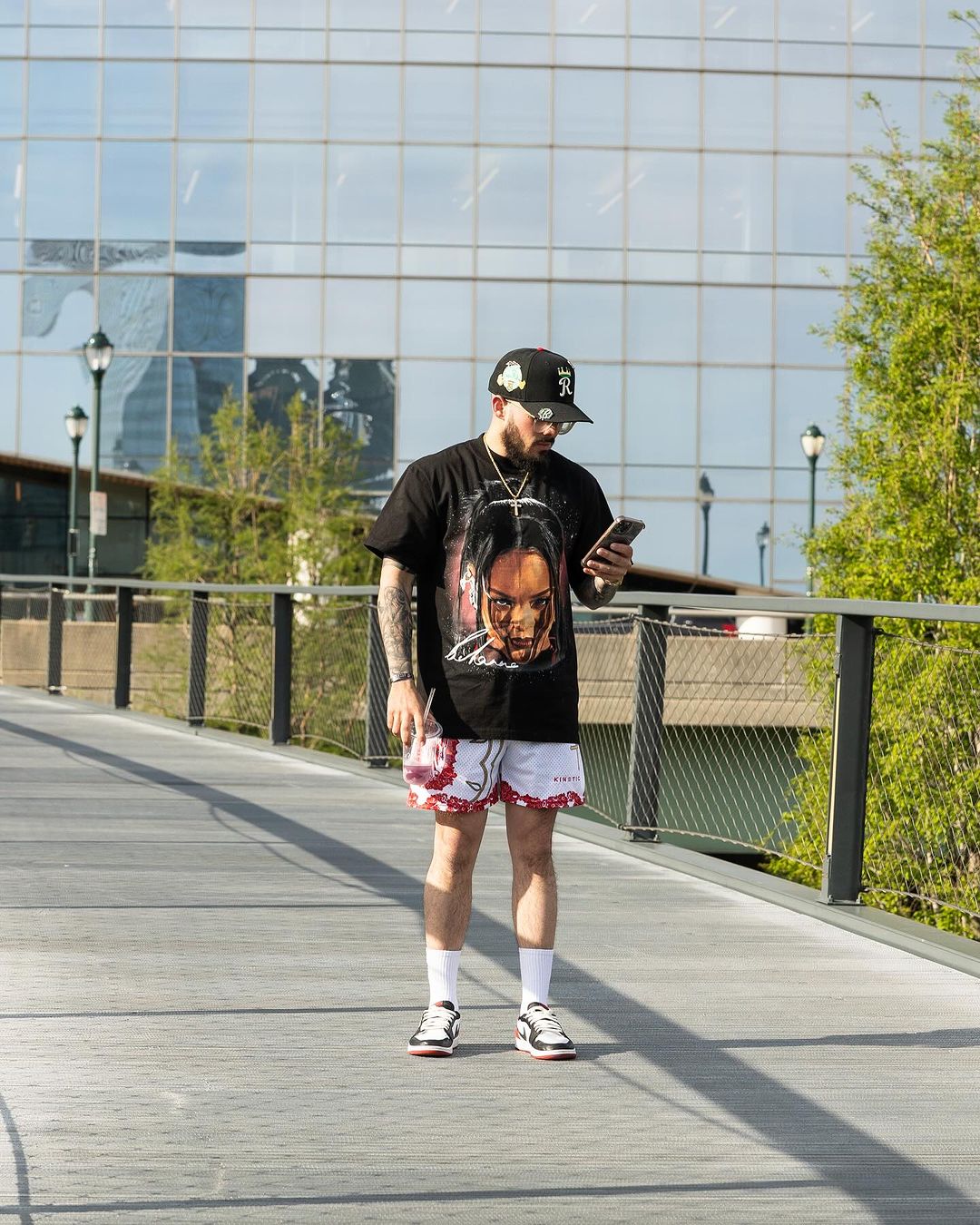 RIHANNA SUPER BOWL 23' TEE