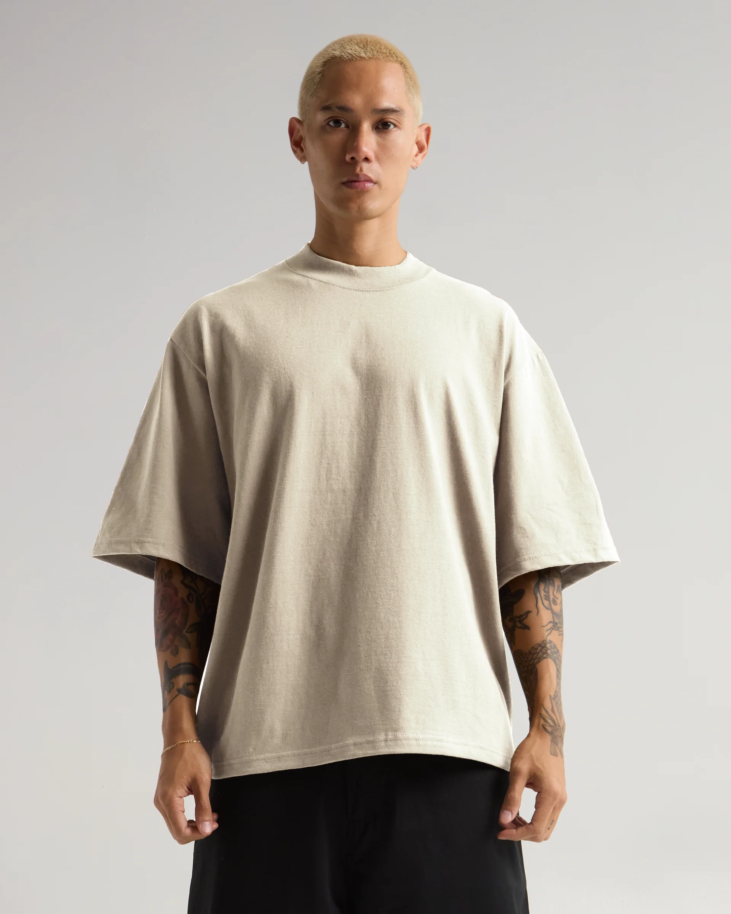 7.5 OZ HEAVYWEIGHT OVERSIZED BAGGY TEE (Off-White)