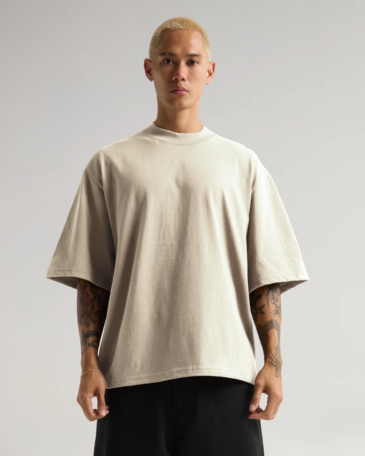 7.5 OZ HEAVYWEIGHT OVERSIZED BAGGY TEE (Off-White)