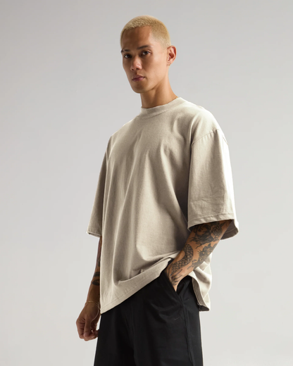7.5 OZ HEAVYWEIGHT OVERSIZED BAGGY TEE (Off-White)